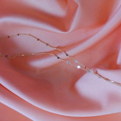 Colar Elo Grumet Fino com Chapinha Banhado a Ouro 18K