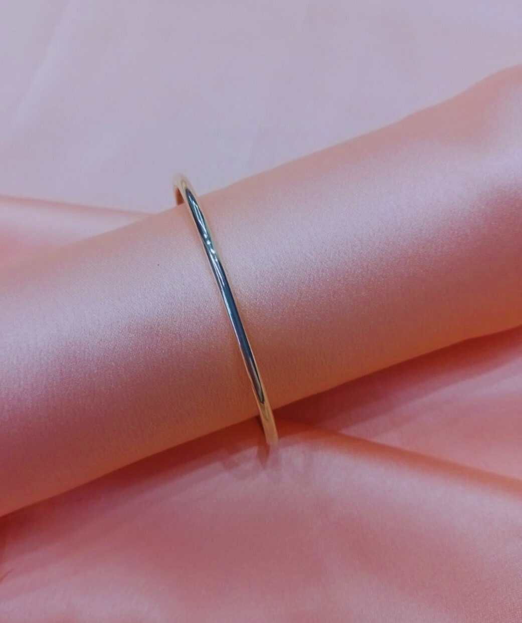 Bracelete Liso Banhado a Ouro 18K