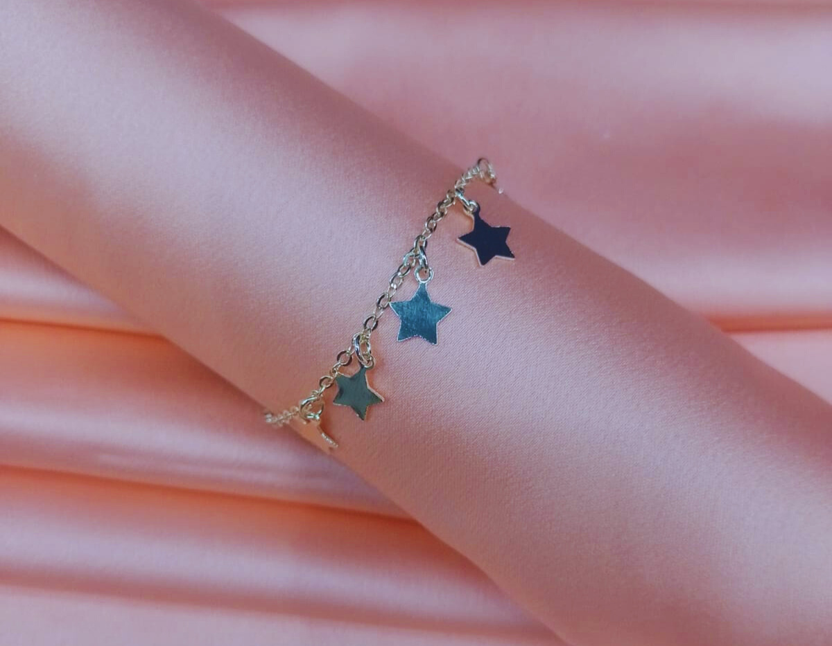 Pulseira De Estrela Banhado A Ouro 18k
