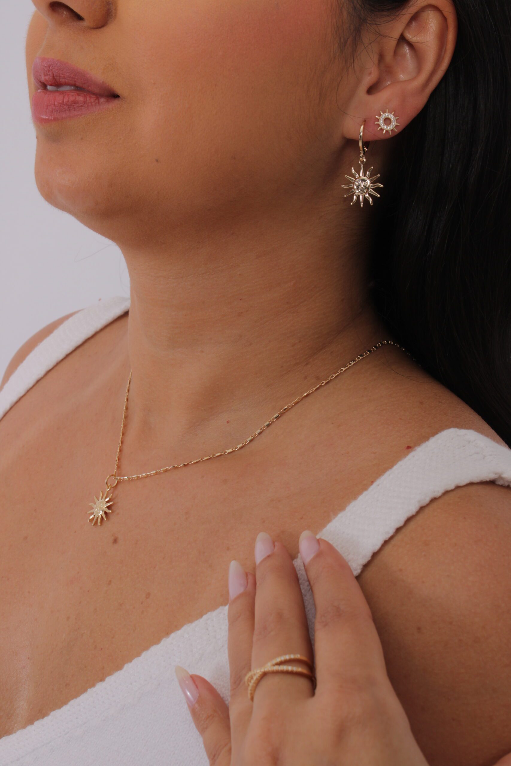 Brinco Click Sol Banhado A Ouro 18K - Imagem 2