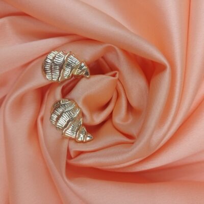 Brinco Caracol do Mar Retro Banho Ouro 18K