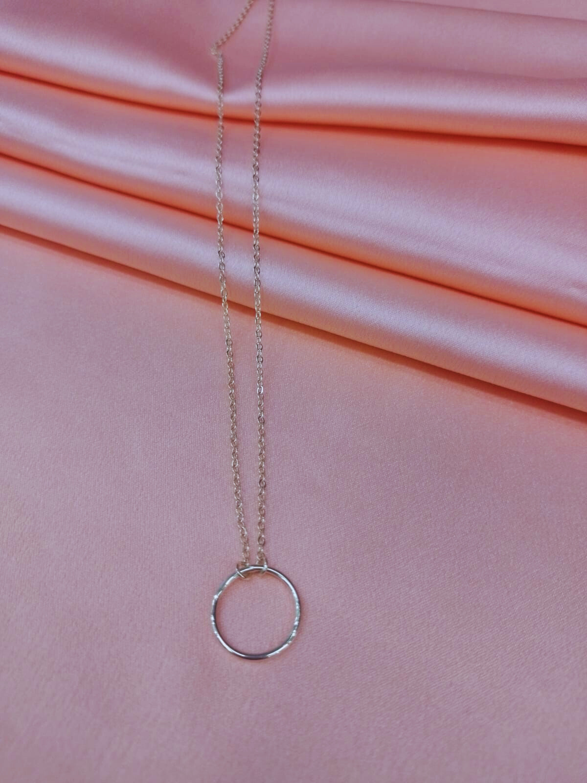 Colar com Argola Anel Banhado A Ouro 18K