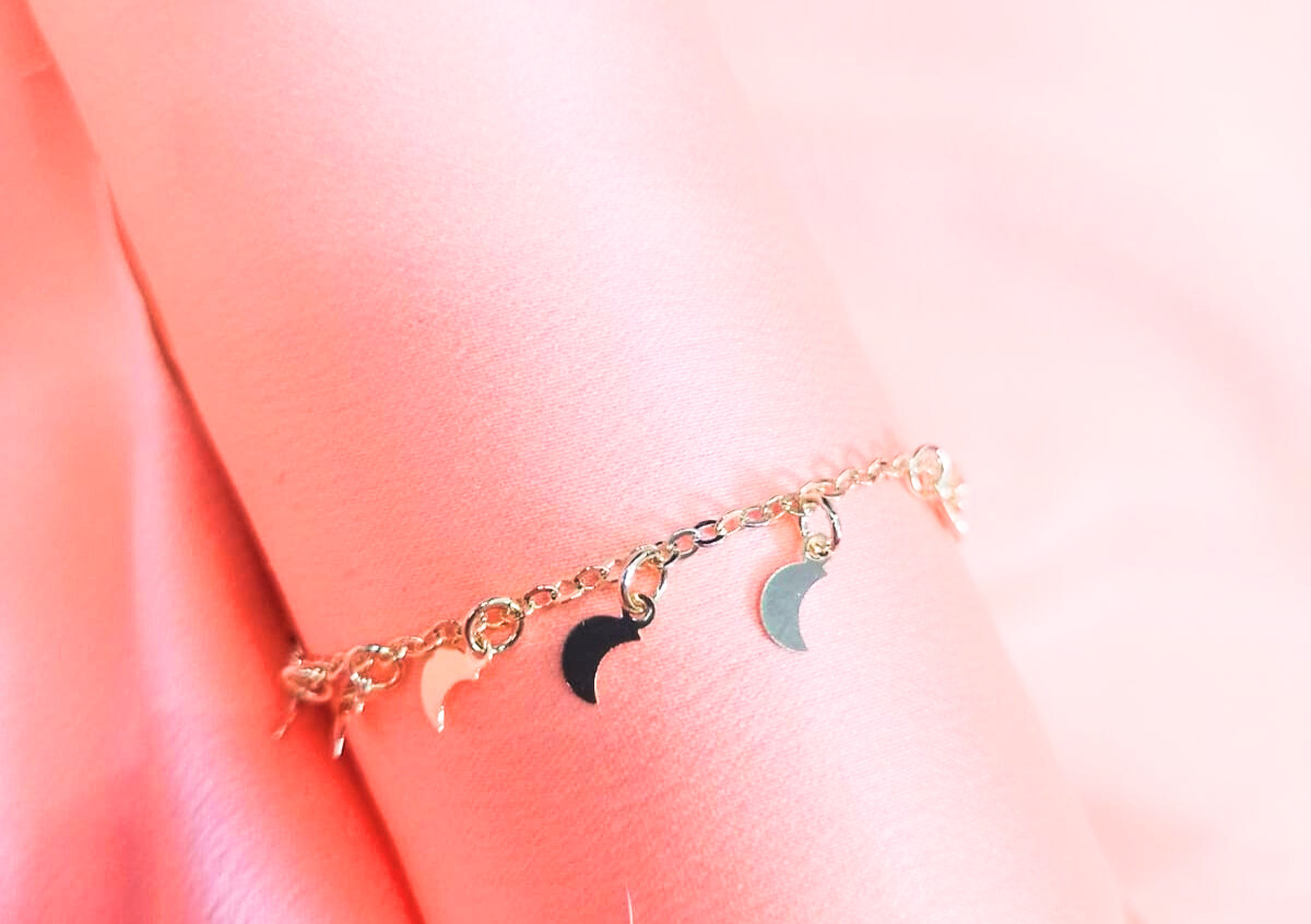 Pulseira de Lua Banhada a Ouro 18k