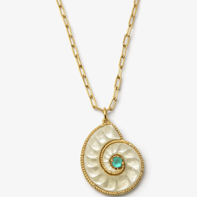 Colar Concha com Resina Banhado a Ouro 18k