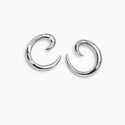 Brinco Caracol Banhado a Ródio Branco