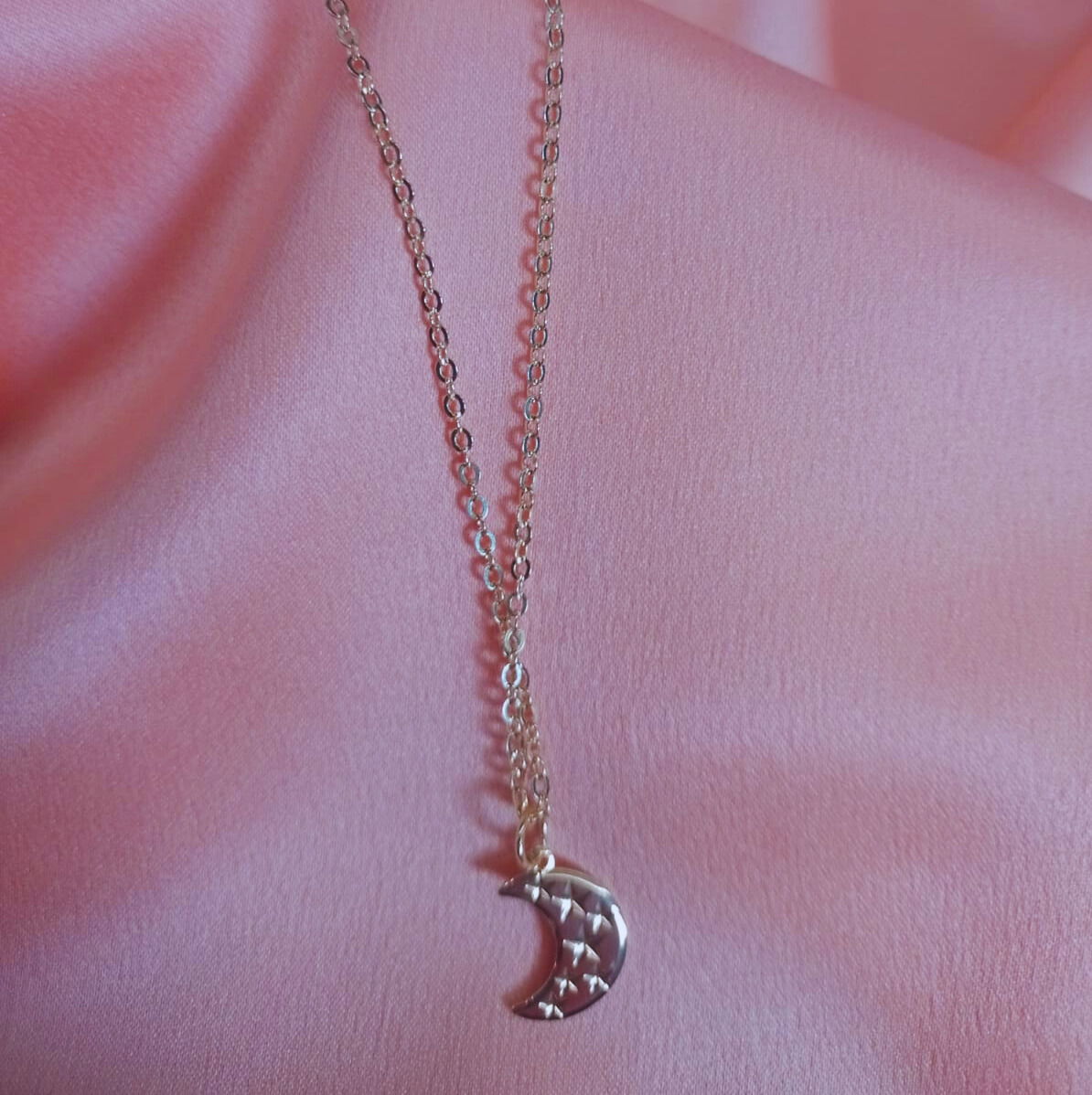 Colar Lua Banhado A Ouro 18k