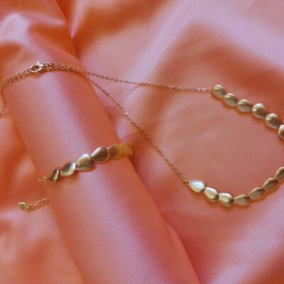 Conjunto Choker e Pulseira com Elos Ovais Banhados a Ouro 18K