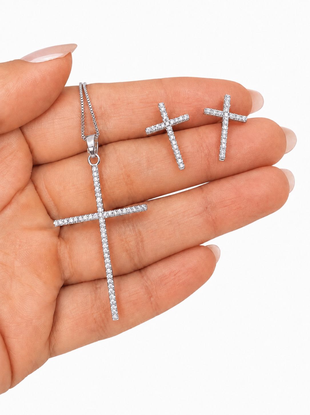 Conjunto Colar e Brinco Crucifixo em Ródio Branco - Imagem 3