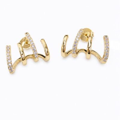 Brinco Curvo com Quatro Fileiras Cravejadas Banhado a Ouro 18k