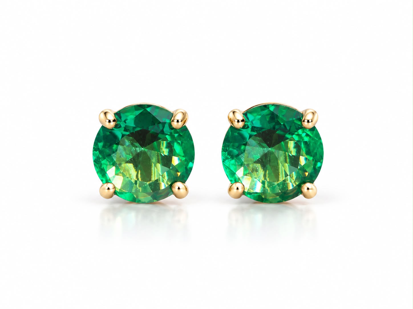 Brinco Kristal Verde Turmalina Banhado a Ouro 18K