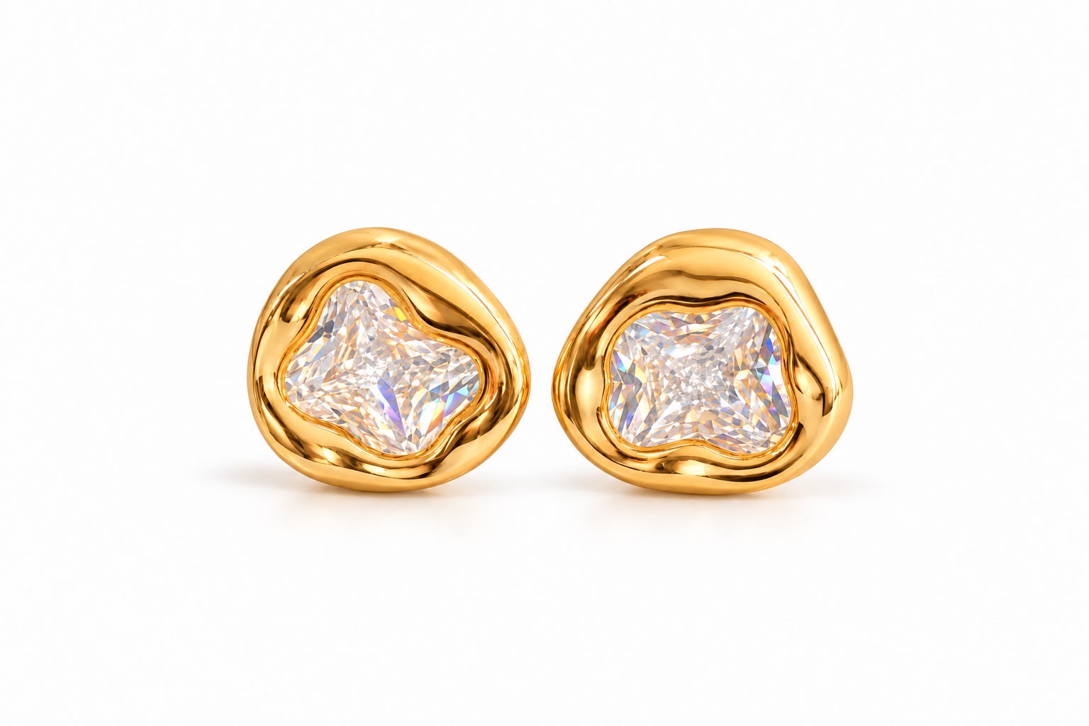 Brinco kristal Banhado a Ouro 18K