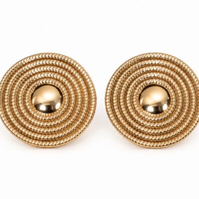 Brinco Orgânico com Botão Central Liso Banhado a Ouro 18K